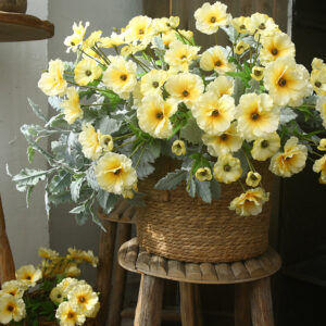 Hoa cánh bướm giả trang trí nhà cửa