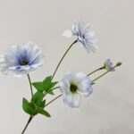 Hoa cánh bướm giả trang trí nhà cửa